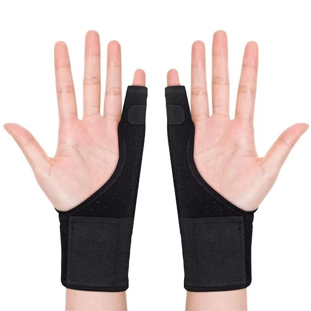 Metal Reinforcement Finger Splint Wristband Compression Housework Protect Band Weightlifting чорний
Metal Reinforcement Finger Splint Wristband Compression Housework Protect Band Weightlifting чорний