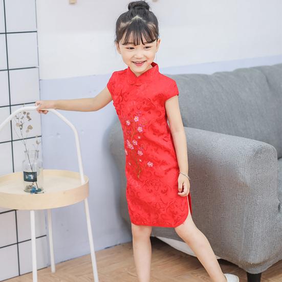 Cheongsam Yousheng для девочек, стильный детский Cheongsam с вышивкой в виде цветов сливы, мягкий и удобный материал из смеси хлопка
Cheongsam Yousheng для девочек, стильный детский Cheongsam с вышивкой в виде цветов сливы, мягкий и удобный материал из смеси хлопка
