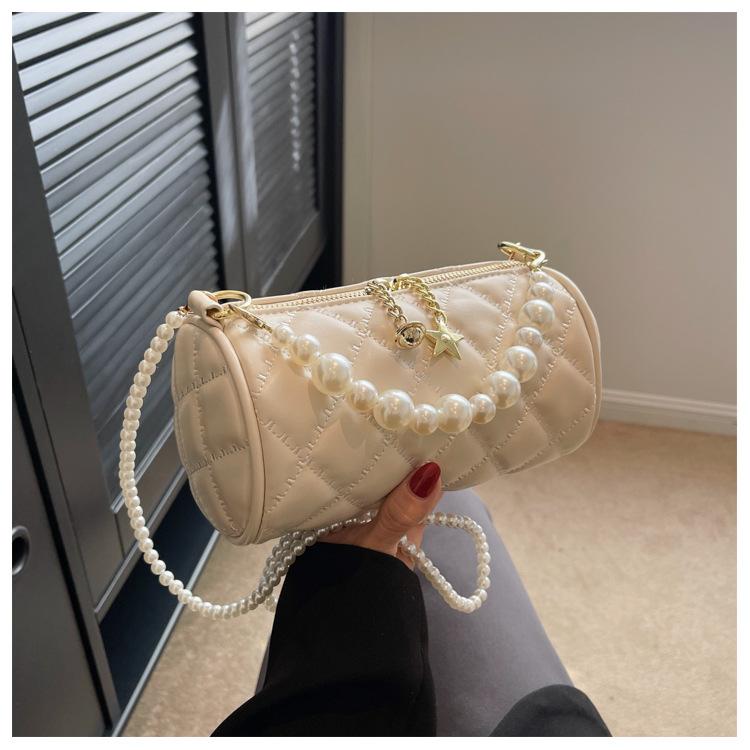 Premium bag women s spring and summer 2025 new fashion diamond chain messenger bag women s cylinder bag
Premium bag women s spring and summer 2025 new fashion diamond chain messenger bag women s cylinder bag