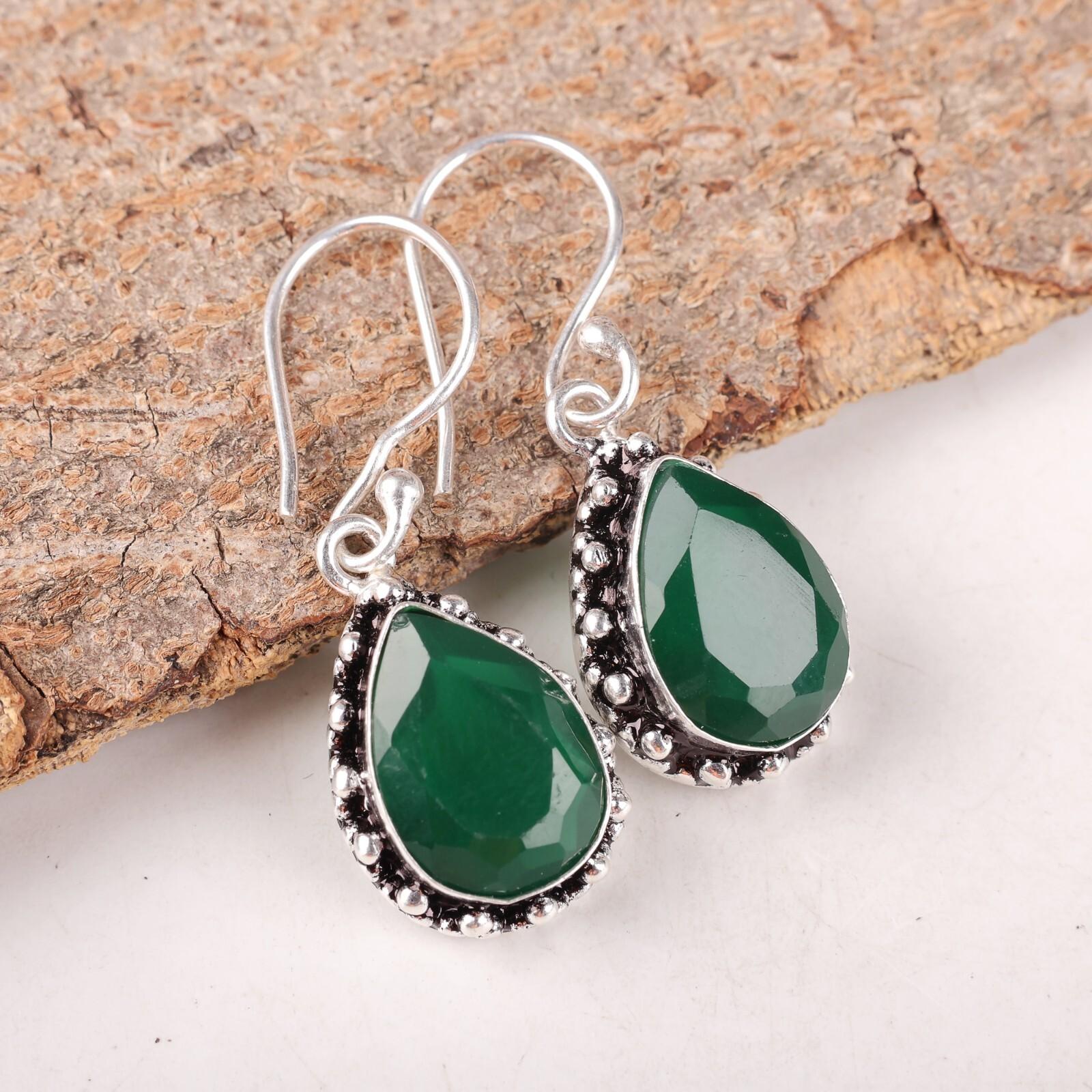 Green Onyx Gemstone 925 Sterling Silver Jewelry Earrings 1.41 For Wedding Gift EE-97-21
Green Onyx Gemstone 925 Sterling Silver Jewelry Earrings 1.41 For Wedding Gift EE-97-21