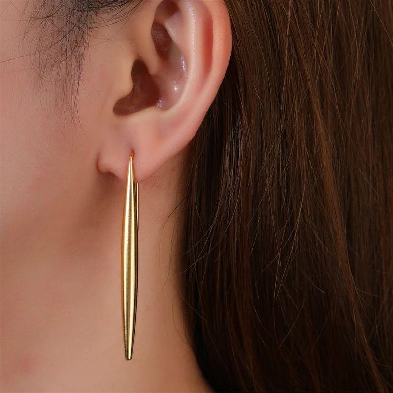 Stainless Steel Long Pendant Earrings For Women Fashion Simple Golden Plated Luxury Ear Jewelry Daily Wear
Stainless Steel Long Pendant Earrings For Women Fashion Simple Golden Plated Luxury Ear Jewelry Daily Wear