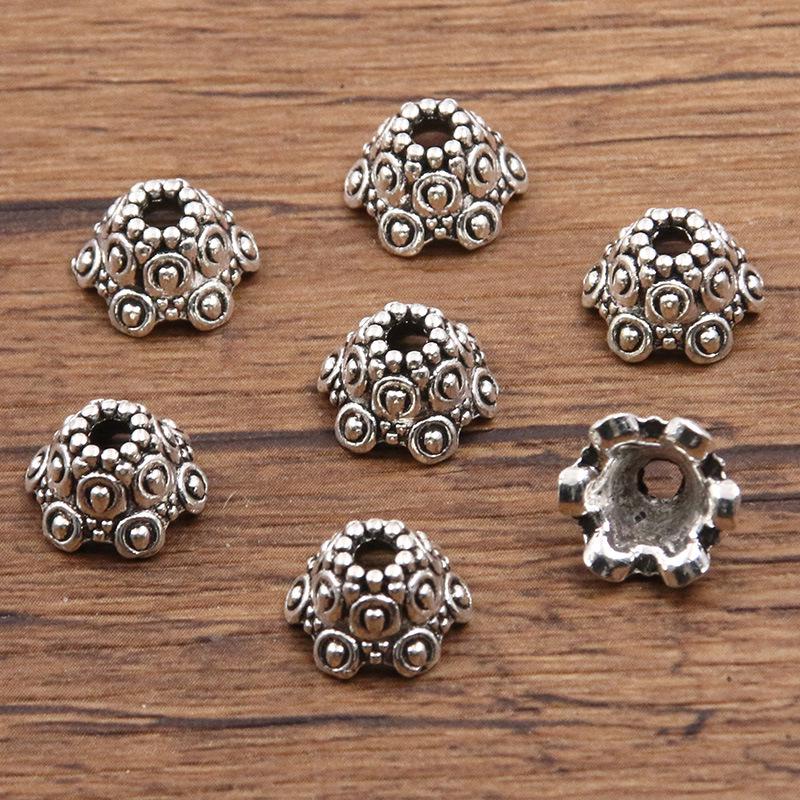 Античні срібні роздільники-квіти: Багатостильовий, порожнистий дизайн для DIY браслетів та намист
Античні срібні роздільники-квіти: Багатостильовий, порожнистий дизайн для DIY браслетів та намист