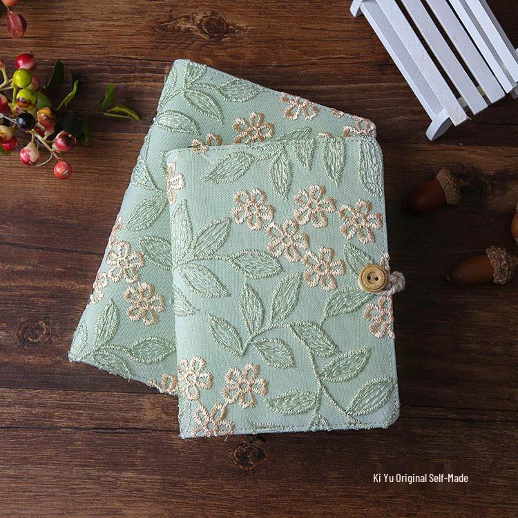Ancient Floral Embroidery Portable Notebook: Chinese Style Diary Binder A6 Grid Page
Ancient Floral Embroidery Portable Notebook: Chinese Style Diary Binder A6 Grid Page