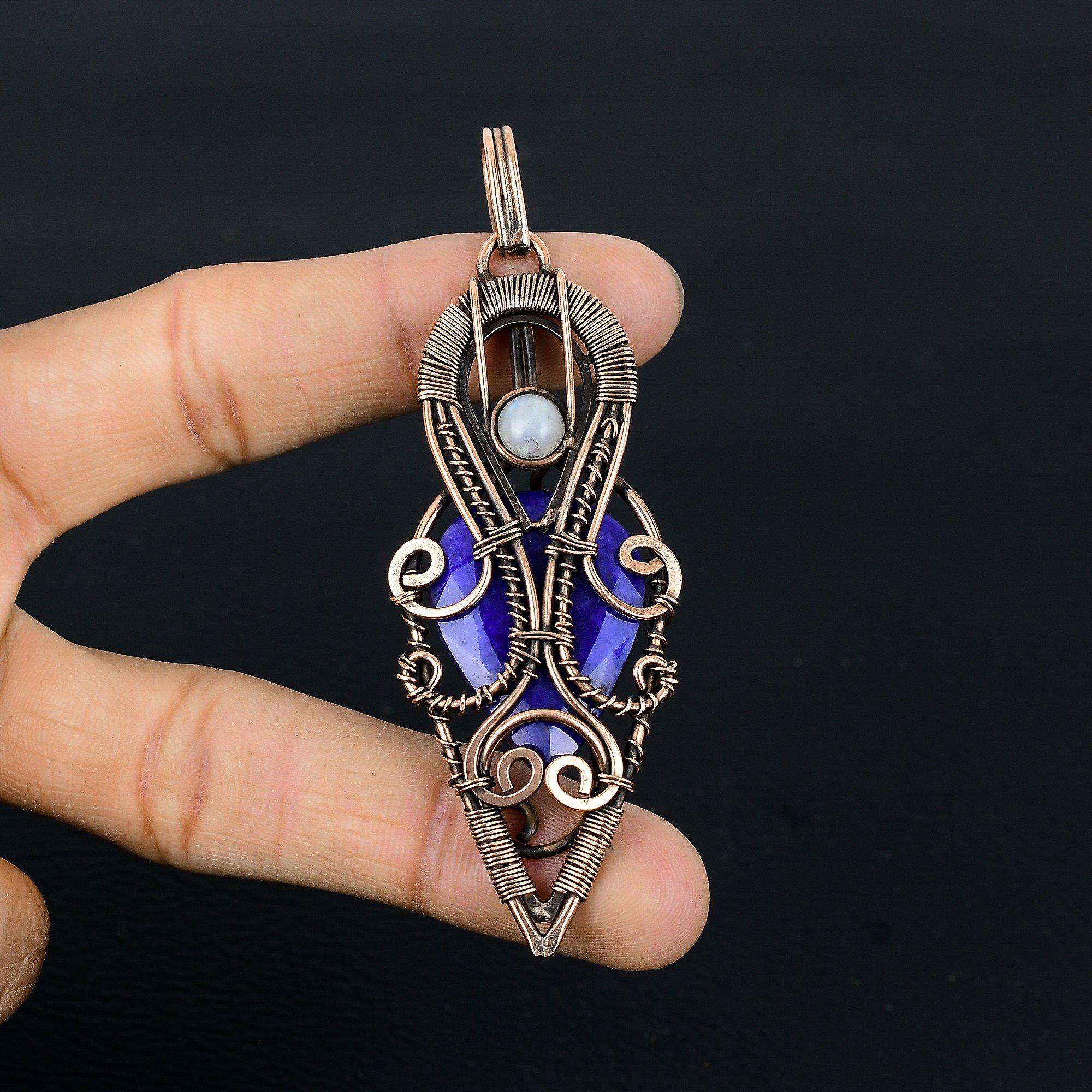 Кулон с синим сапфиром, Кулон с драгоценным камнем ручной работы, Кулон, обернутый медной проволокой 999 пробы, Антикварное украшение, Для подарка на помолвку 2.55 Inches
Кулон с синим сапфиром, Кулон с драгоценным камнем ручной работы, Кулон, обернутый медной проволокой 999 пробы, Антикварное украшение, Для подарка на помолвку 2.55 Inches