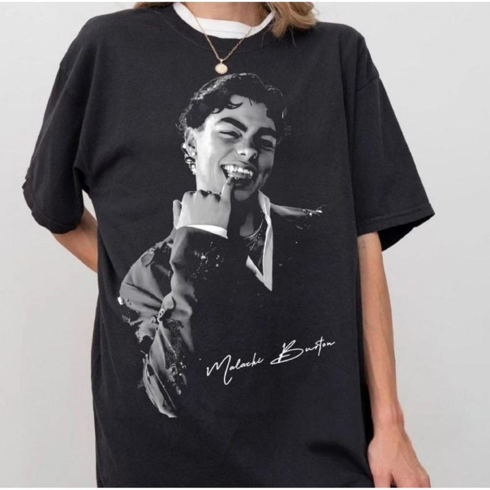Malachi Barton Signature Smile Autograph Graphic TShirt Collectible Celebrity Tee Unisex Casual Crew Neck Short Sleeve Shirt 4XL
Malachi Barton Signature Smile Autograph Graphic TShirt Collectible Celebrity Tee Unisex Casual Crew Neck Short Sleeve Shirt 4XL