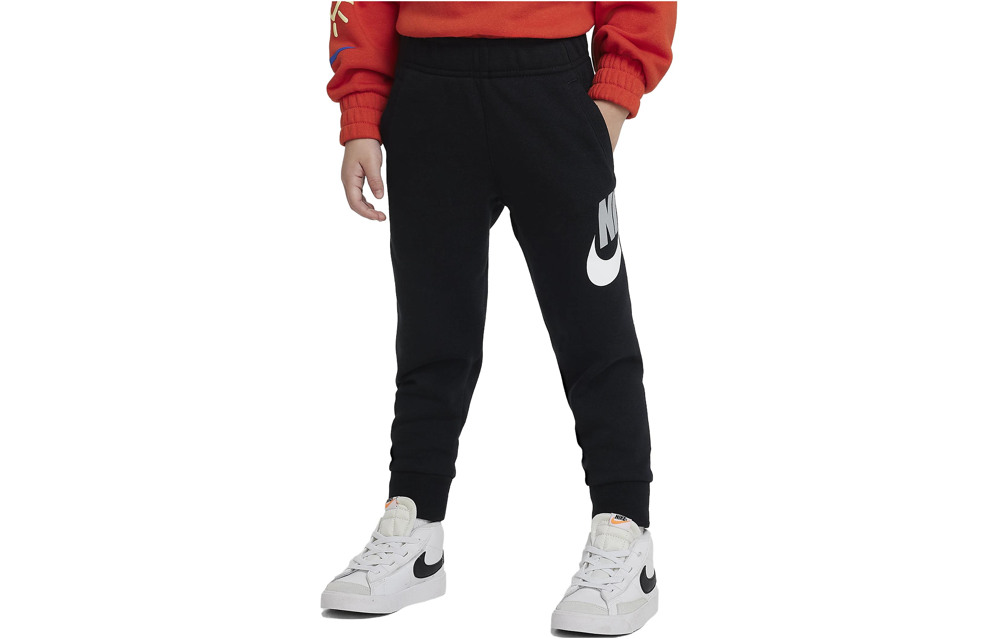 Nike Kids Sweatpants Moderate DO9256-010 2Y
Nike Kids Sweatpants Moderate DO9256-010 2Y