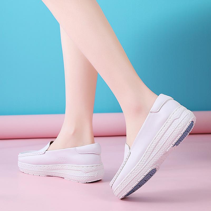 Nurse shoes women s cowhide popcorn soft sole is not tired, foot slope heel thick sole heightening rocking shoes muffin medical white shoes 41 білий
Nurse shoes women s cowhide popcorn soft sole is not tired, foot slope heel thick sole heightening rocking shoes muffin medical white shoes 41 білий