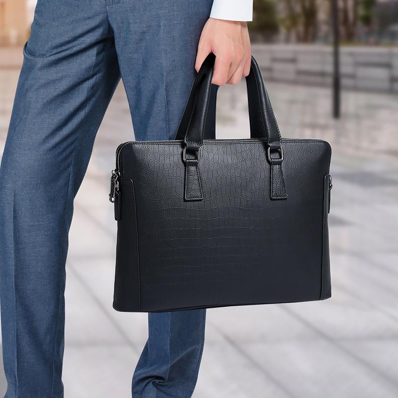 Модная мужская сумка из коровьей кожи, высококлассный мужской портфель чёрный
Модная мужская сумка из коровьей кожи, высококлассный мужской портфель чёрный