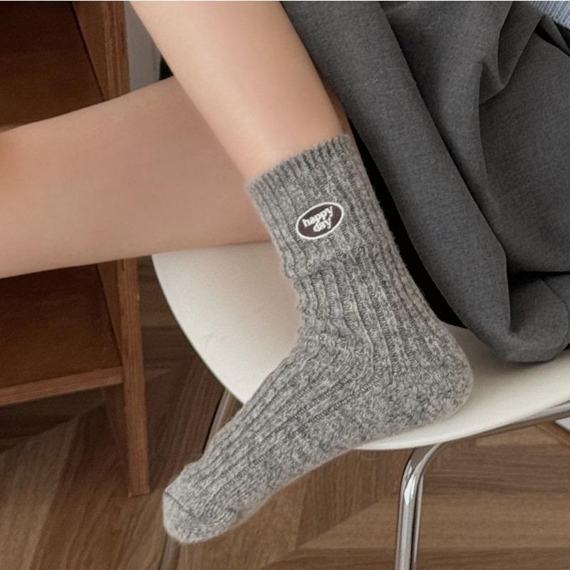 Женские носки до середины икры на осень и зиму, шерстяные носки с вышитыми буквами, утолщенные и теплые, длинные носки для женщин 1 pair серый
Женские носки до середины икры на осень и зиму, шерстяные носки с вышитыми буквами, утолщенные и теплые, длинные носки для женщин 1 pair серый