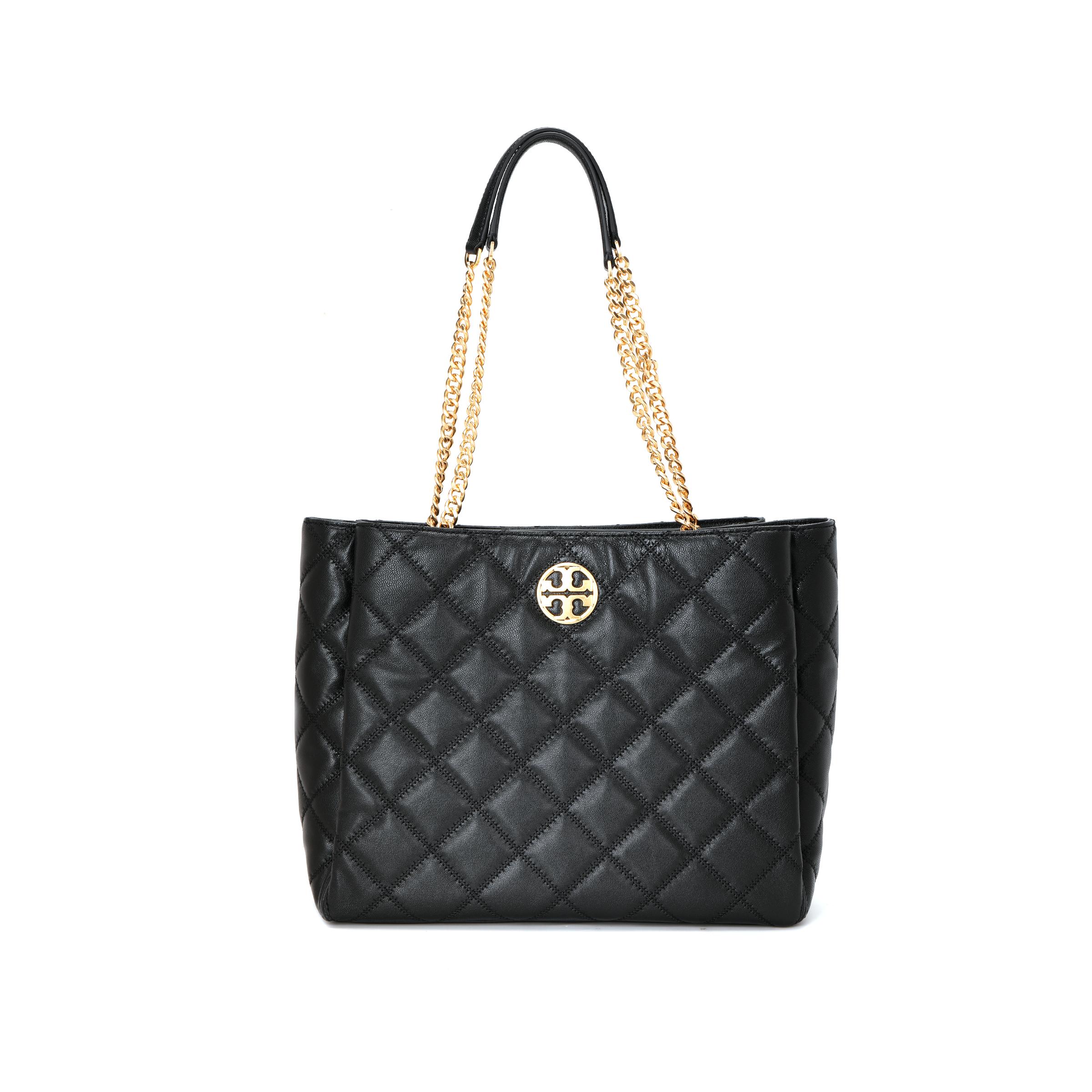 Tory Burch TB-Willa Leather Quilted Three-Compartment Large Capacity Tote Bag Women tote Black 137411-001 Basic Set (Bag+Dust Bag)
Tory Burch TB-Willa Leather Quilted Three-Compartment Large Capacity Tote Bag Women tote Black 137411-001 Basic Set (Bag+Dust Bag)
