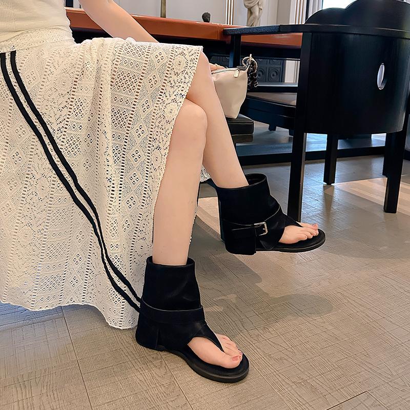 Soft leather version~ inner height-increasing herringbone clip cool boots for women s 2025 new summer fashionable Spice Girls, short trousers, 40
Soft leather version~ inner height-increasing herringbone clip cool boots for women s 2025 new summer fashionable Spice Girls, short trousers, 40