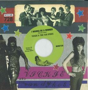 7inch Record VICKIE & THE VAN DYKES - I Wanna Be A Winner / Outcast NUM728 Cleopatra Recor 2023 US Rock
7inch Record VICKIE & THE VAN DYKES - I Wanna Be A Winner / Outcast NUM728 Cleopatra Recor 2023 US Rock