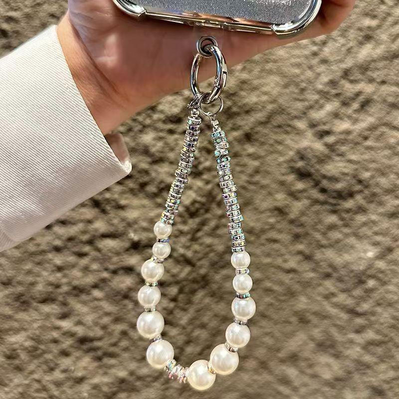 Butterfly Pearl Bracelet Phone Case for Apple 16 Pro Max: Electroplated Drop Protection, High-End Feel, Glitter Design. iPhone 12
Butterfly Pearl Bracelet Phone Case for Apple 16 Pro Max: Electroplated Drop Protection, High-End Feel, Glitter Design. iPhone 12