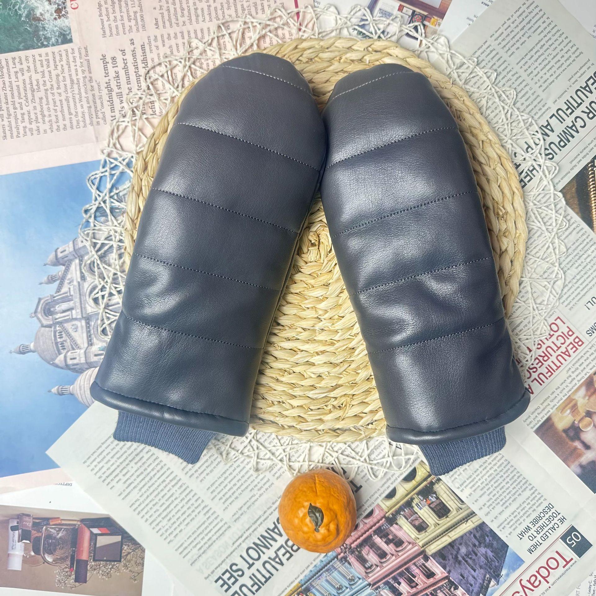 Пуховые хлопковые перчатки из протеиновой кожи, теплые водонепроницаемые перчатки-непромокайки, уличные перчатки темно-серого
Пуховые хлопковые перчатки из протеиновой кожи, теплые водонепроницаемые перчатки-непромокайки, уличные перчатки темно-серого