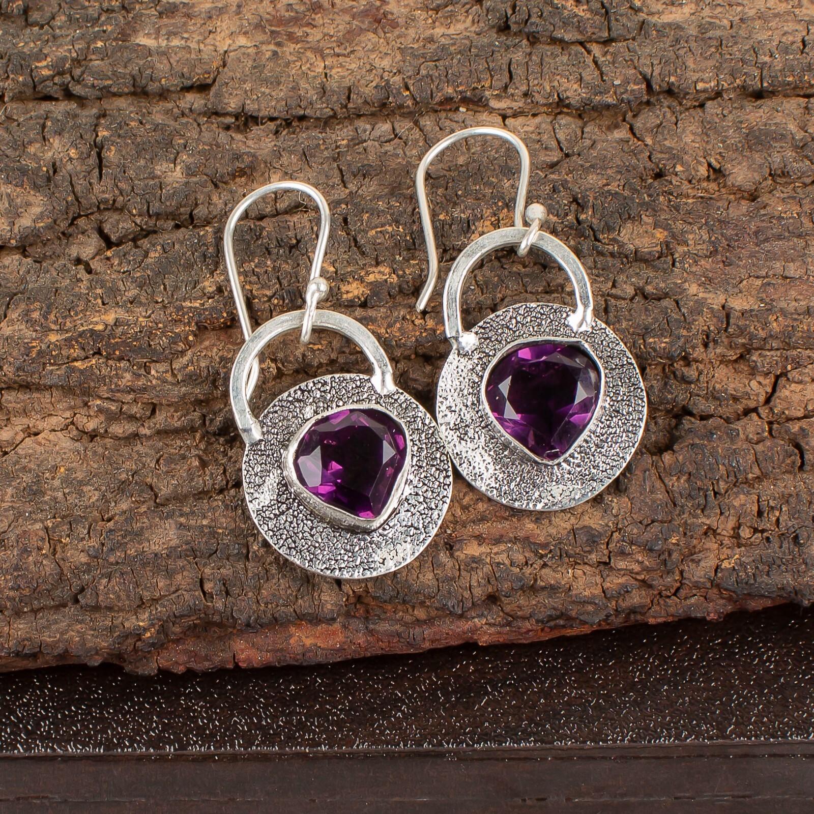 Amethyst Gemstone 925 Sterling Silver Jewelry Handmade Earrings 1.30 For Women EE-63-10
Amethyst Gemstone 925 Sterling Silver Jewelry Handmade Earrings 1.30 For Women EE-63-10