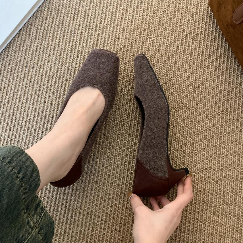 Мода Bailamos Новый бренд Женские балетки Мода Мелкие Слипоны Женские Повседневные Балетки Мягкие Балетки Уличная Нарядная Обувь 40 коричневый
Мода Bailamos Новый бренд Женские балетки Мода Мелкие Слипоны Женские Повседневные Балетки Мягкие Балетки Уличная Нарядная Обувь 40 коричневый