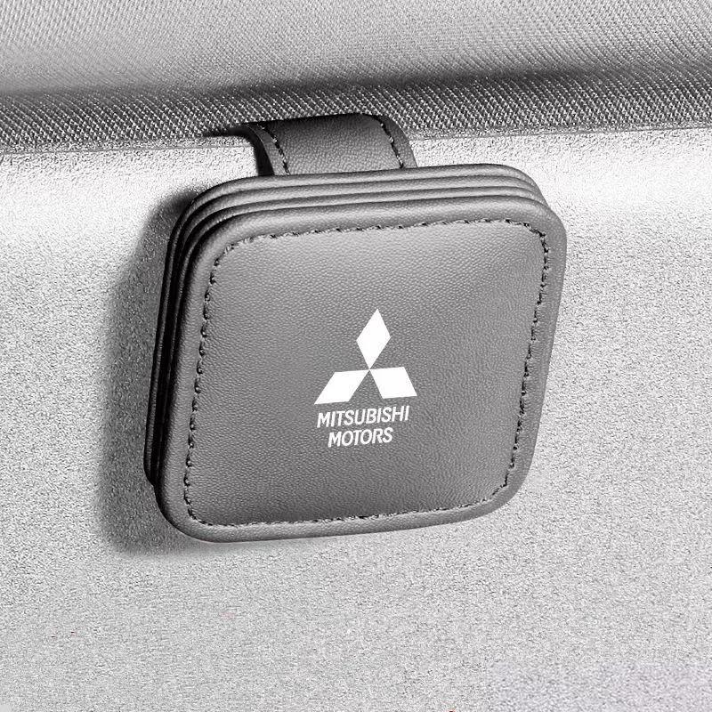 Car Sun Visor Sunglasses Holder Glasses Storage Clip Card Ticket Holder for Mitsubishi Eclipse Cross Xpander Mirage серый
Car Sun Visor Sunglasses Holder Glasses Storage Clip Card Ticket Holder for Mitsubishi Eclipse Cross Xpander Mirage серый
