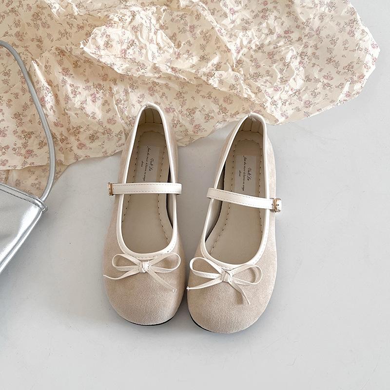 French gentle bow Mary Jane shoes women s 2025 spring new ballet shoes with skirts evening shoes single shoes 40
French gentle bow Mary Jane shoes women s 2025 spring new ballet shoes with skirts evening shoes single shoes 40