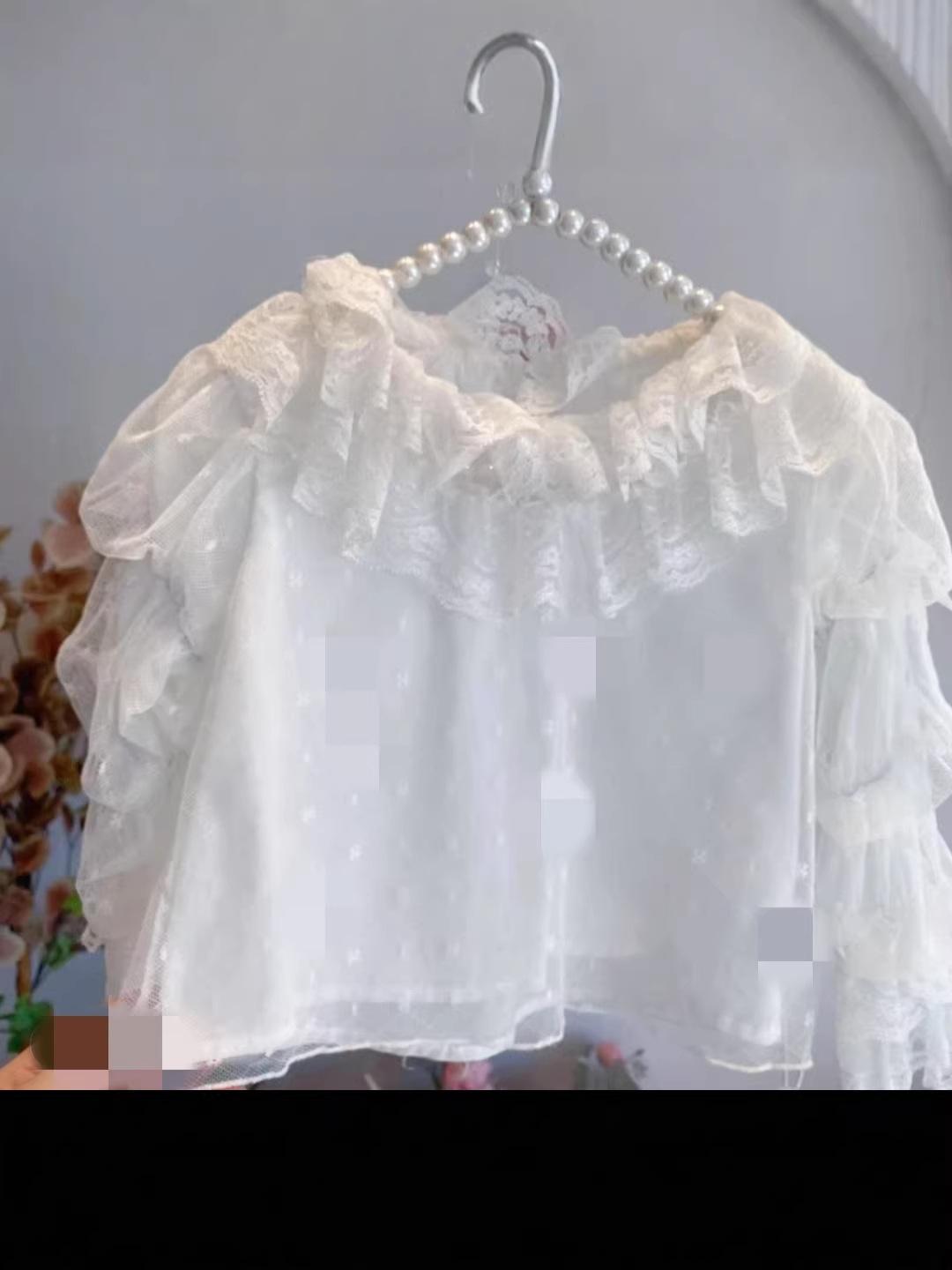 Girls Lolita Heart Pattern Doll Top - Spring & Autumn Solid Color Performance Shirt 130cm (Recommended height 110-120cm)
Girls Lolita Heart Pattern Doll Top - Spring & Autumn Solid Color Performance Shirt 130cm (Recommended height 110-120cm)