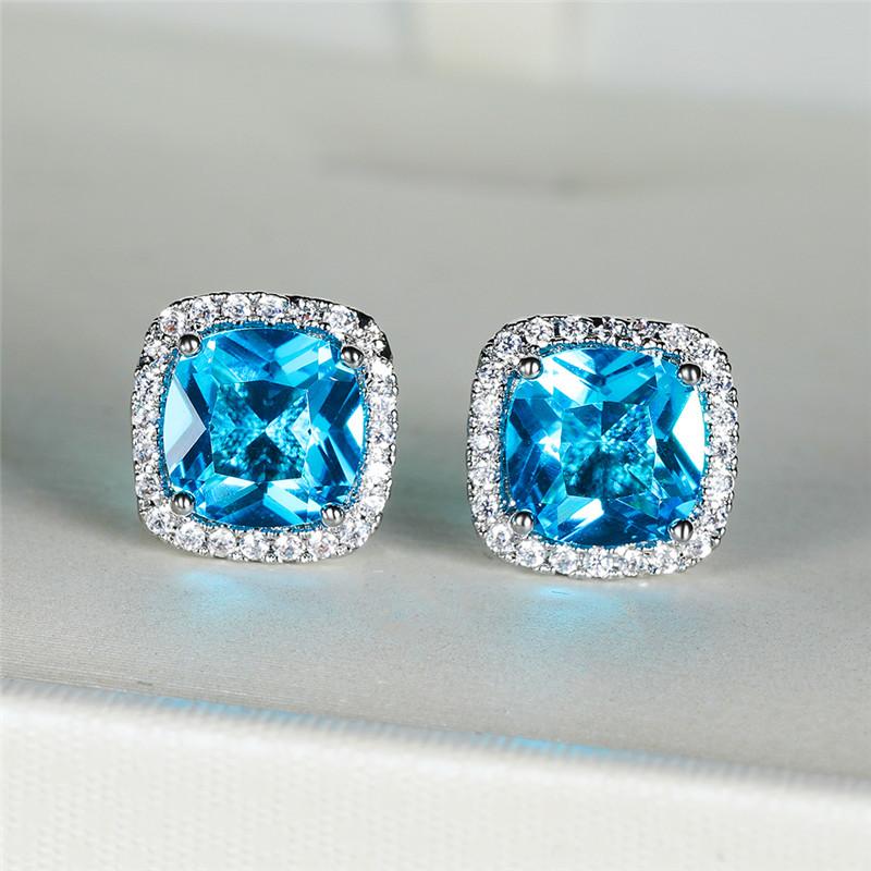 Cute Female Crystal Red Stone Stud Earrings Charm Silver Color Luxury Square Wedding Jewelry For Women aqua синього кольору
Cute Female Crystal Red Stone Stud Earrings Charm Silver Color Luxury Square Wedding Jewelry For Women aqua синього кольору