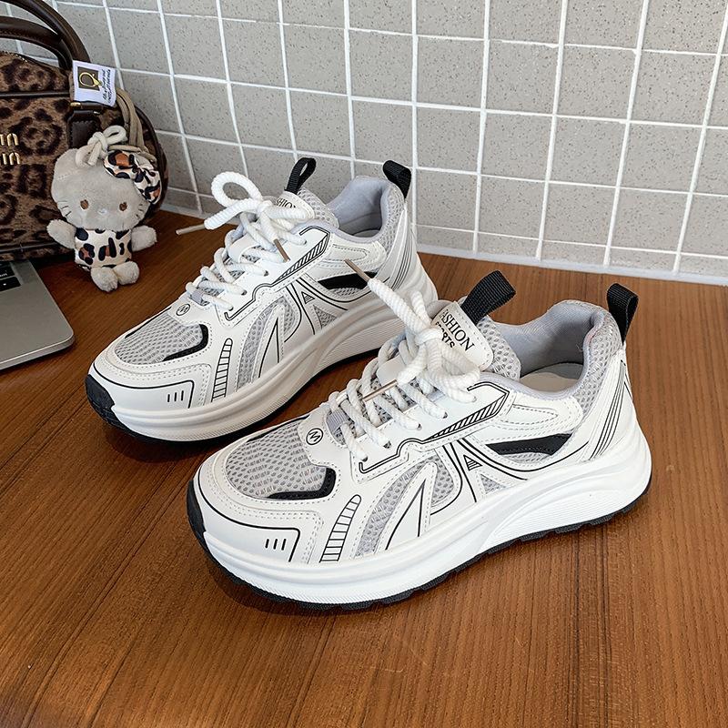 Platform dad shoes women s 2025 spring new retro heightening fashion lightweight and comfortable casual girls sports shoes 40 чорний
Platform dad shoes women s 2025 spring new retro heightening fashion lightweight and comfortable casual girls sports shoes 40 чорний
