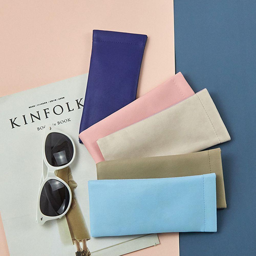 Containers Eye Glasses Holder Glasses Case Spectacle Case Glasses Storage Bag Sunglasses Bag синий
Containers Eye Glasses Holder Glasses Case Spectacle Case Glasses Storage Bag Sunglasses Bag синий