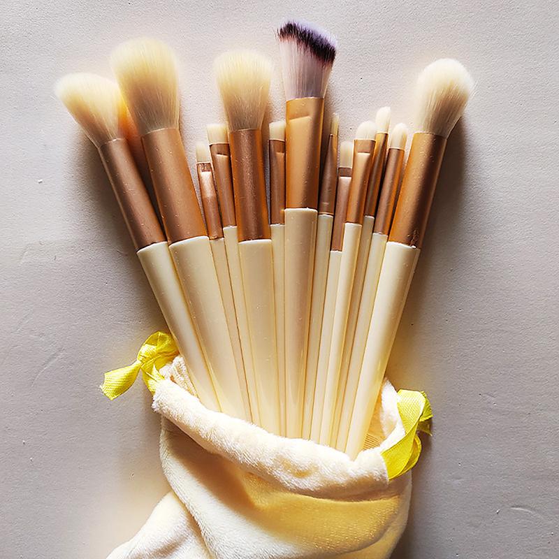 13 шт., набор кистей для макияжа, основа для теней, женская косметическая кисть, тени для век, румяна, растушевка, красота, мягкий инструмент для макияжа жёлтый
13 шт., набор кистей для макияжа, основа для теней, женская косметическая кисть, тени для век, румяна, растушевка, красота, мягкий инструмент для макияжа жёлтый