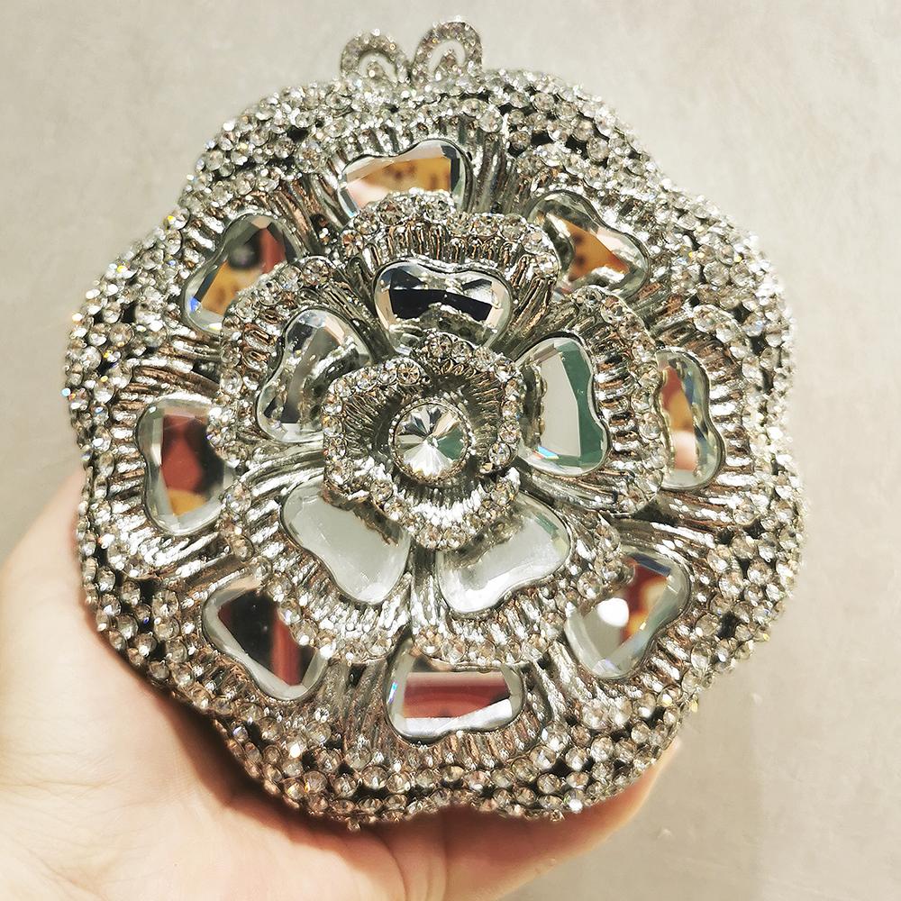 Flower Crystal Green Evening Bags WHTUOHENG Floral 3D Gold Metal Bag Party Purse Mini Prom Circle Shape Women’s Wedding Clutches 14cmX14cmX6cm
Flower Crystal Green Evening Bags WHTUOHENG Floral 3D Gold Metal Bag Party Purse Mini Prom Circle Shape Women’s Wedding Clutches 14cmX14cmX6cm