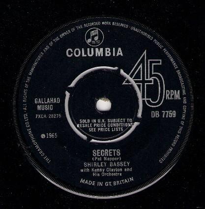 7-дюймовая пластинка ШИРЛИ БАССИ, ТОНИ ОСБОРН И ЕГО - Это ты DB7759 Columbia 1965 UK Джаз Б/У
7-дюймовая пластинка ШИРЛИ БАССИ, ТОНИ ОСБОРН И ЕГО - Это ты DB7759 Columbia 1965 UK Джаз Б/У