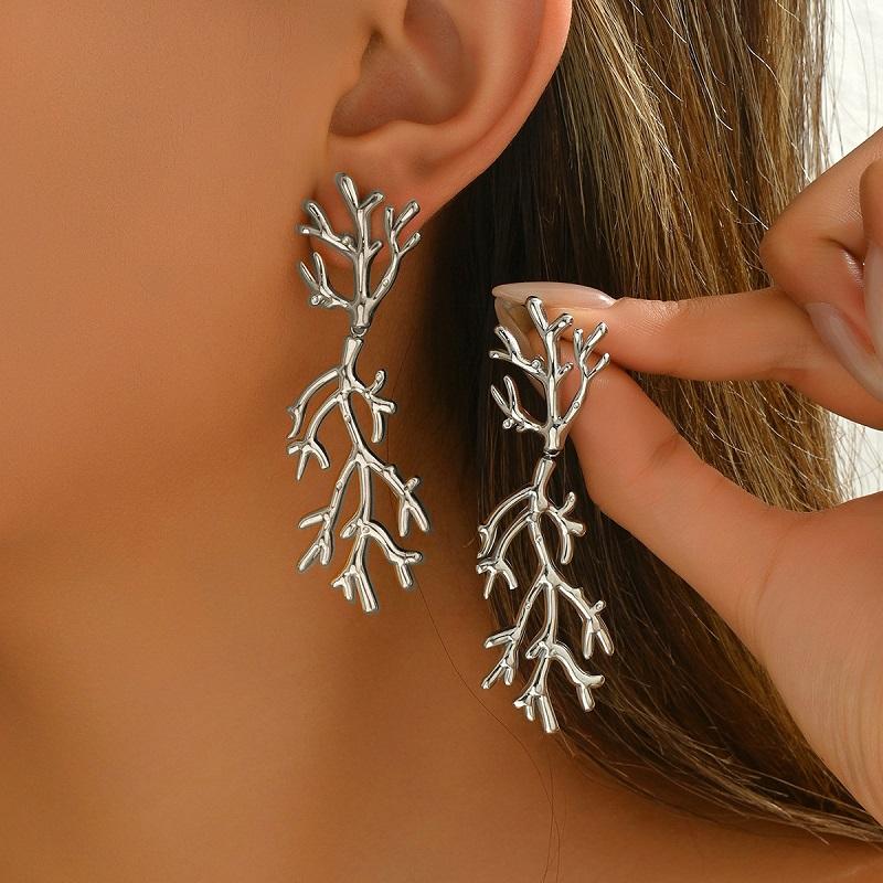 2026 New Trendy Gold Color Long Round Pendant Earrings For Women Minimalist Metal Geometric Statement Earrings Zircon Gift
2026 New Trendy Gold Color Long Round Pendant Earrings For Women Minimalist Metal Geometric Statement Earrings Zircon Gift