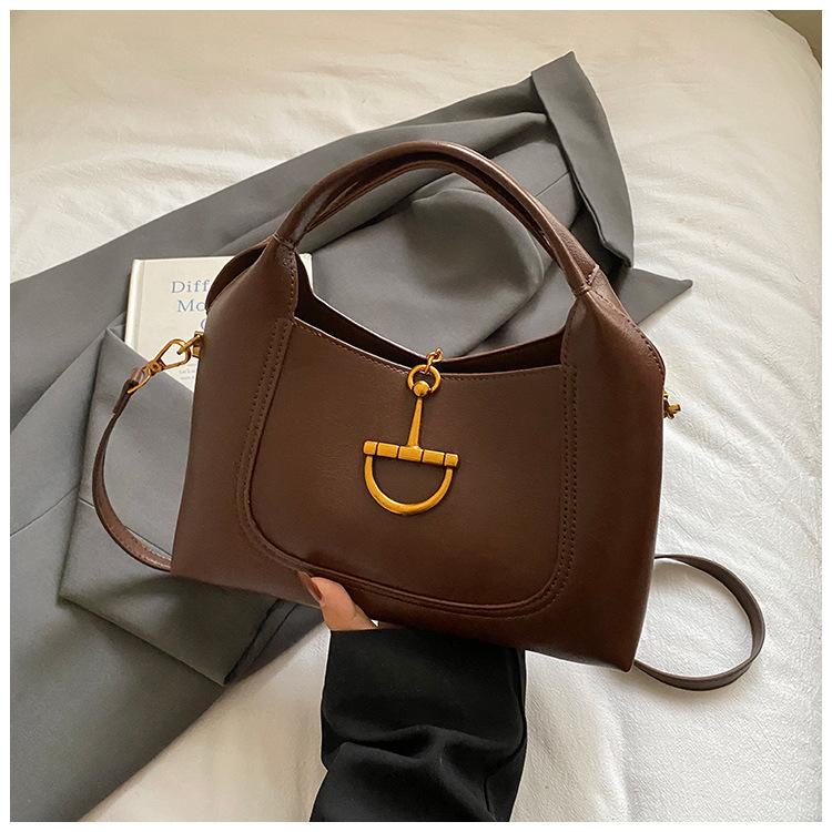 Retro niche large-capacity tote bag women s 2025 autumn and winter new commuter fashion simple casual shoulder bag светло-коричневого
Retro niche large-capacity tote bag women s 2025 autumn and winter new commuter fashion simple casual shoulder bag светло-коричневого