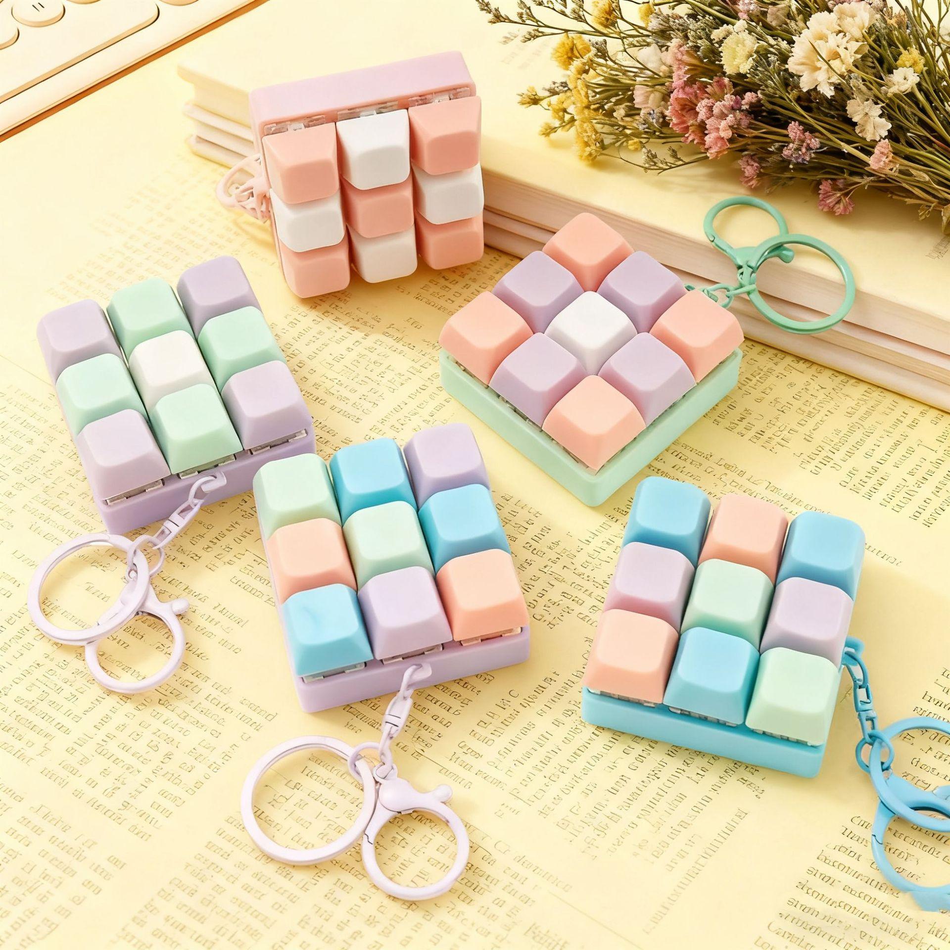 Fidget Keyboard Mechanical Button Keyboard Clicker Keychain Macaron Color Stress Easing Gifts For Relieve Stress And Pass Time
Fidget Keyboard Mechanical Button Keyboard Clicker Keychain Macaron Color Stress Easing Gifts For Relieve Stress And Pass Time