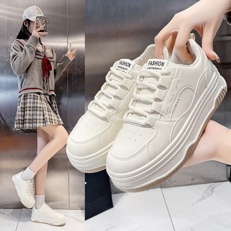 Milk fufu with skirt little white shoes women s 2025 new autumn versatile board shoes platform casual sports shoes women 40
Milk fufu with skirt little white shoes women s 2025 new autumn versatile board shoes platform casual sports shoes women 40