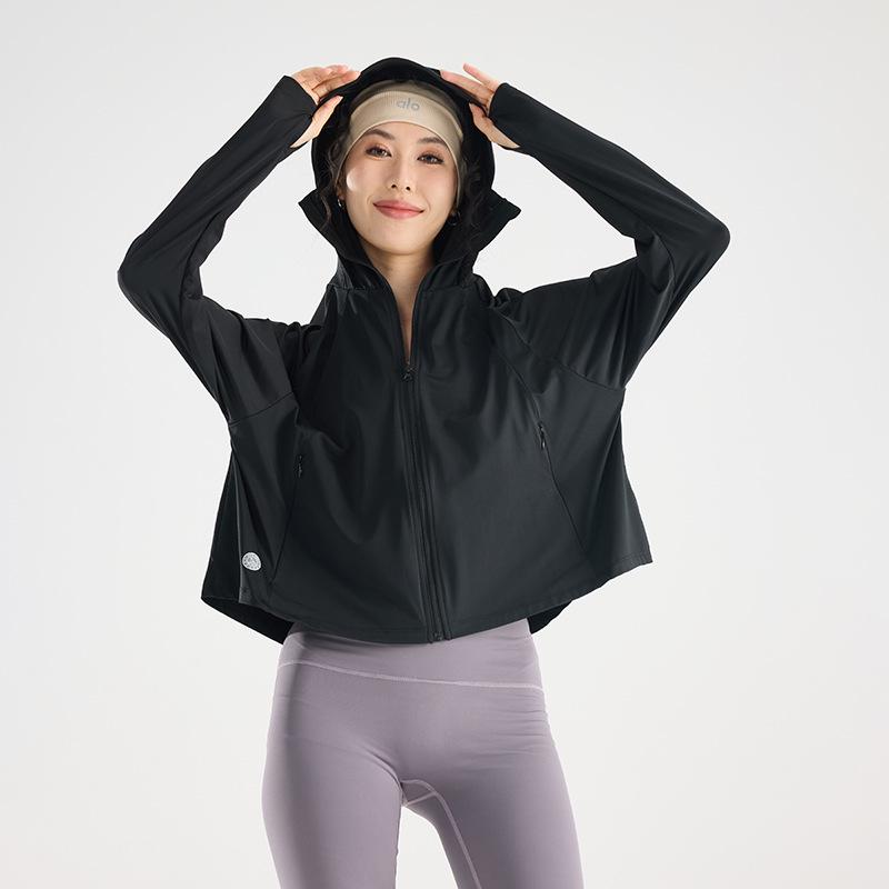 Женская летняя шаль-куртка из ледяного шелка с защитой от солнца UPF100+ и защитой от УФ-лучей One Size F (80-135 jin)
Женская летняя шаль-куртка из ледяного шелка с защитой от солнца UPF100+ и защитой от УФ-лучей One Size F (80-135 jin)