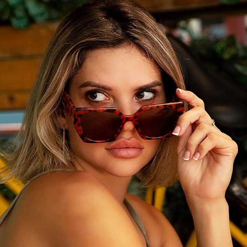 Irregular Polygon Colorful Glasses Women Fashion Eyewear Brand Designer Extra Large Square Men Glasses
Irregular Polygon Colorful Glasses Women Fashion Eyewear Brand Designer Extra Large Square Men Glasses