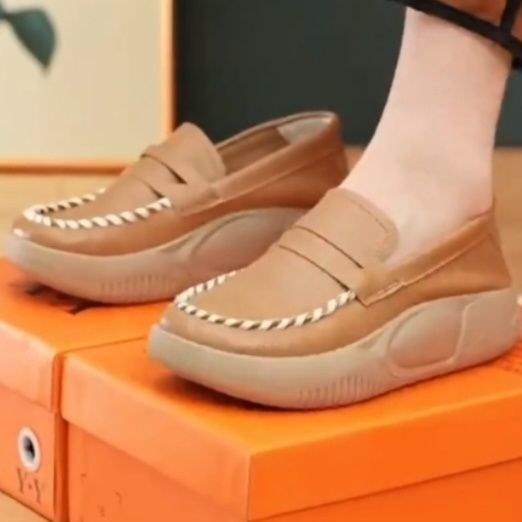 Non-slip and deodorant nurse shoes for women s 2025 new soft-soled mother, breathable and not tired, one pedal on the feet, Doudou shoes, spring and 40
Non-slip and deodorant nurse shoes for women s 2025 new soft-soled mother, breathable and not tired, one pedal on the feet, Doudou shoes, spring and 40
