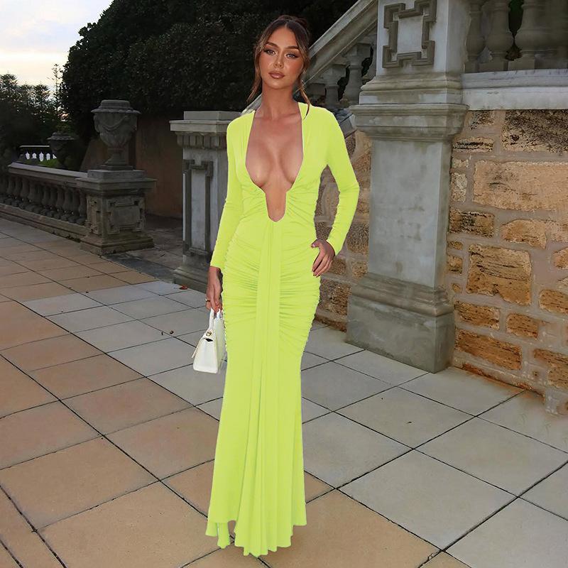 Sexy long-sleeved deep V European and American style autumn new low-cut solid color slim-fitting streamer hip-wrapped fishtail dress L зелений
Sexy long-sleeved deep V European and American style autumn new low-cut solid color slim-fitting streamer hip-wrapped fishtail dress L зелений