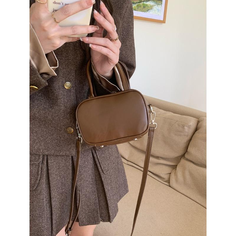 Korean Women s Bag Versatile Hand-held Small Square Bag Cute Small Bag Casual One-shoulder Cross-slide Bag
Korean Women s Bag Versatile Hand-held Small Square Bag Cute Small Bag Casual One-shoulder Cross-slide Bag