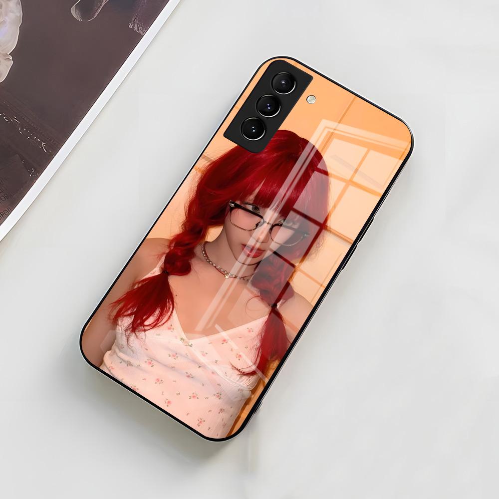 S-Singer Yuqi Phone Case For Samsung A56 A36 A26 A16 A15 A25 A35 A55 A14 A34 A24 A54 Glass Case Samsung A32 4G
S-Singer Yuqi Phone Case For Samsung A56 A36 A26 A16 A15 A25 A35 A55 A14 A34 A24 A54 Glass Case Samsung A32 4G