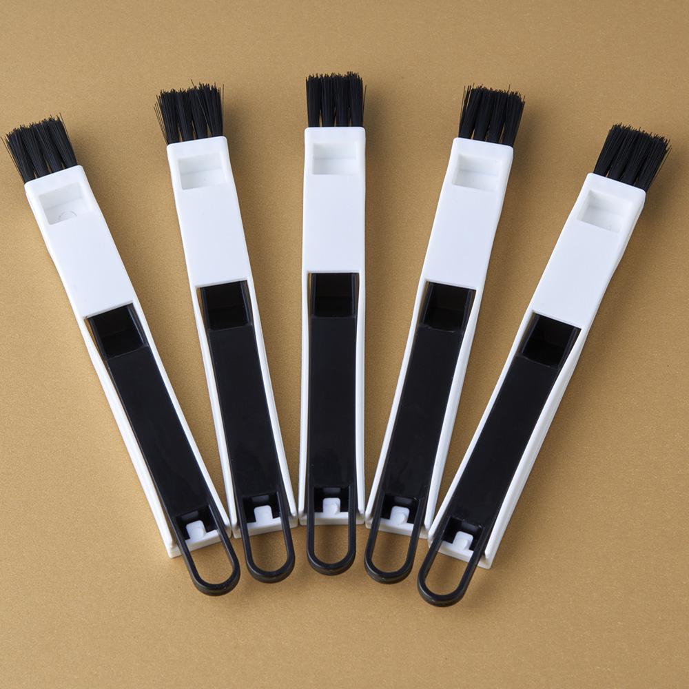Nylon Window Screen Dust Removal Brush
Nylon Window Screen Dust Removal Brush