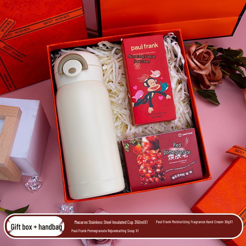 Company Celebration Souvenirs: Practical Gifts for Customers, Employees, and Birthdays 20*18*8
Company Celebration Souvenirs: Practical Gifts for Customers, Employees, and Birthdays 20*18*8