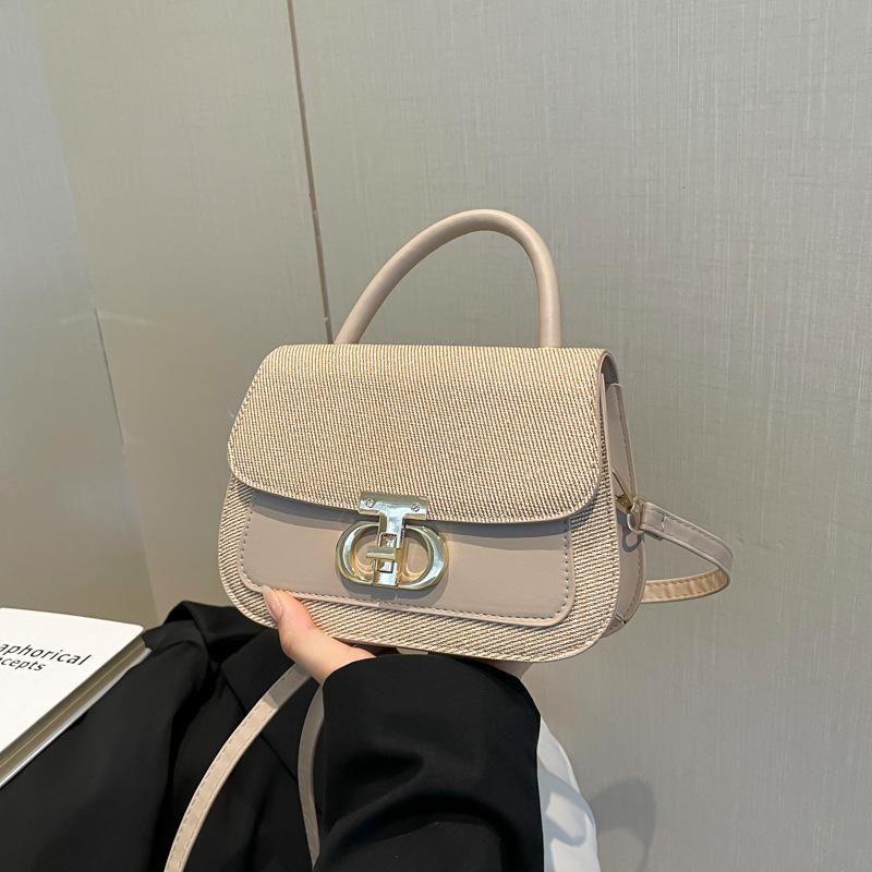Contrasting color popular splicing handbag women s 2025 spring and summer new fashion texture shoulder messenger bag foreign style small square bag хаки
Contrasting color popular splicing handbag women s 2025 spring and summer new fashion texture shoulder messenger bag foreign style small square bag хаки