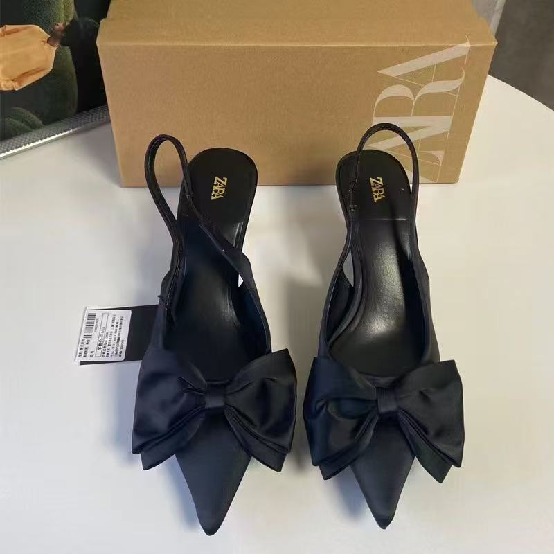 ZA2 summer new pointed bow fairy shallow mouth rear strap heel bag head high heel stiletto sandals women 42
ZA2 summer new pointed bow fairy shallow mouth rear strap heel bag head high heel stiletto sandals women 42
