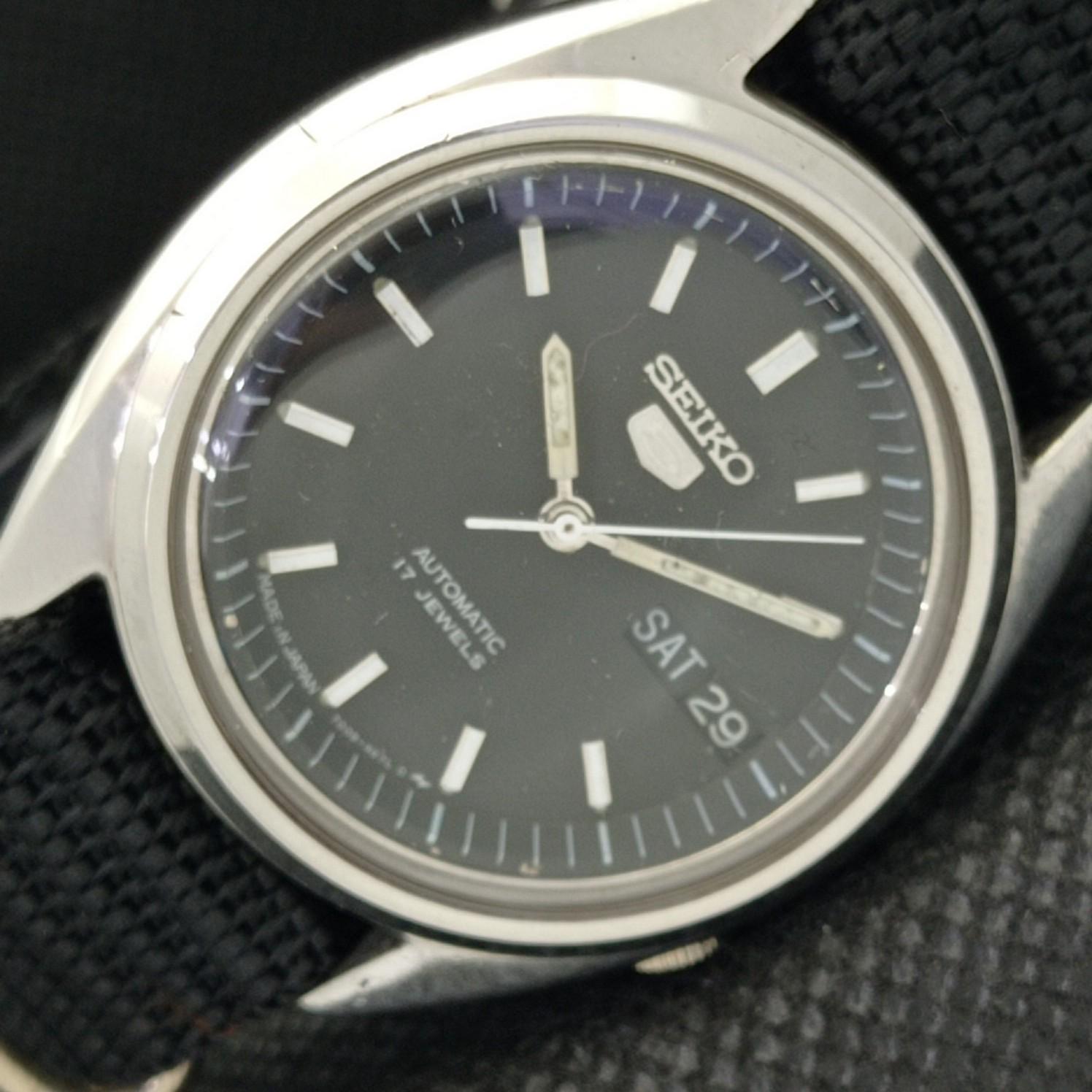 USED VINTAGE SEIKO 5 AUTO 7009A JAPAN MENS ORIGINAL DIAL WATCH 608a-a315181-2 SKU608a-a315181
USED VINTAGE SEIKO 5 AUTO 7009A JAPAN MENS ORIGINAL DIAL WATCH 608a-a315181-2 SKU608a-a315181