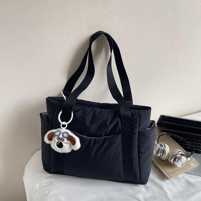 Lightweight Simple Tote Bag for Women2026New versatile casual office commuter bag large capacity shoulder bag
Lightweight Simple Tote Bag for Women2026New versatile casual office commuter bag large capacity shoulder bag