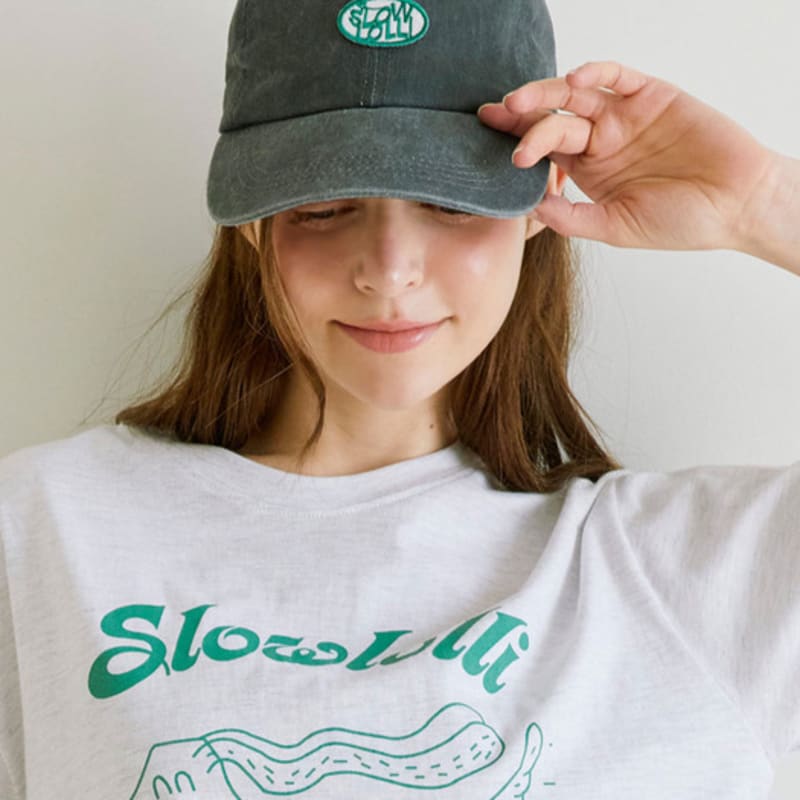 slowlolli Logo embroidery ball cap - Charcoal Charcoal_Free
slowlolli Logo embroidery ball cap - Charcoal Charcoal_Free