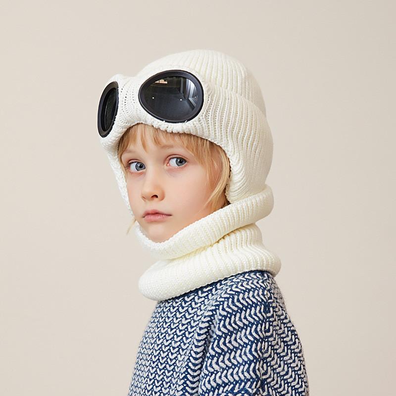 Knitted Hat And Neck Warmer Set For Kids With Lining Winter Warmth білий
Knitted Hat And Neck Warmer Set For Kids With Lining Winter Warmth білий