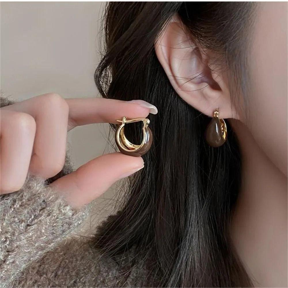 Vintage U-shaped Drop Earrings Dripping Oil Stud Earrings French Ear Buckles Jewelry Gifts Style 2
Vintage U-shaped Drop Earrings Dripping Oil Stud Earrings French Ear Buckles Jewelry Gifts Style 2