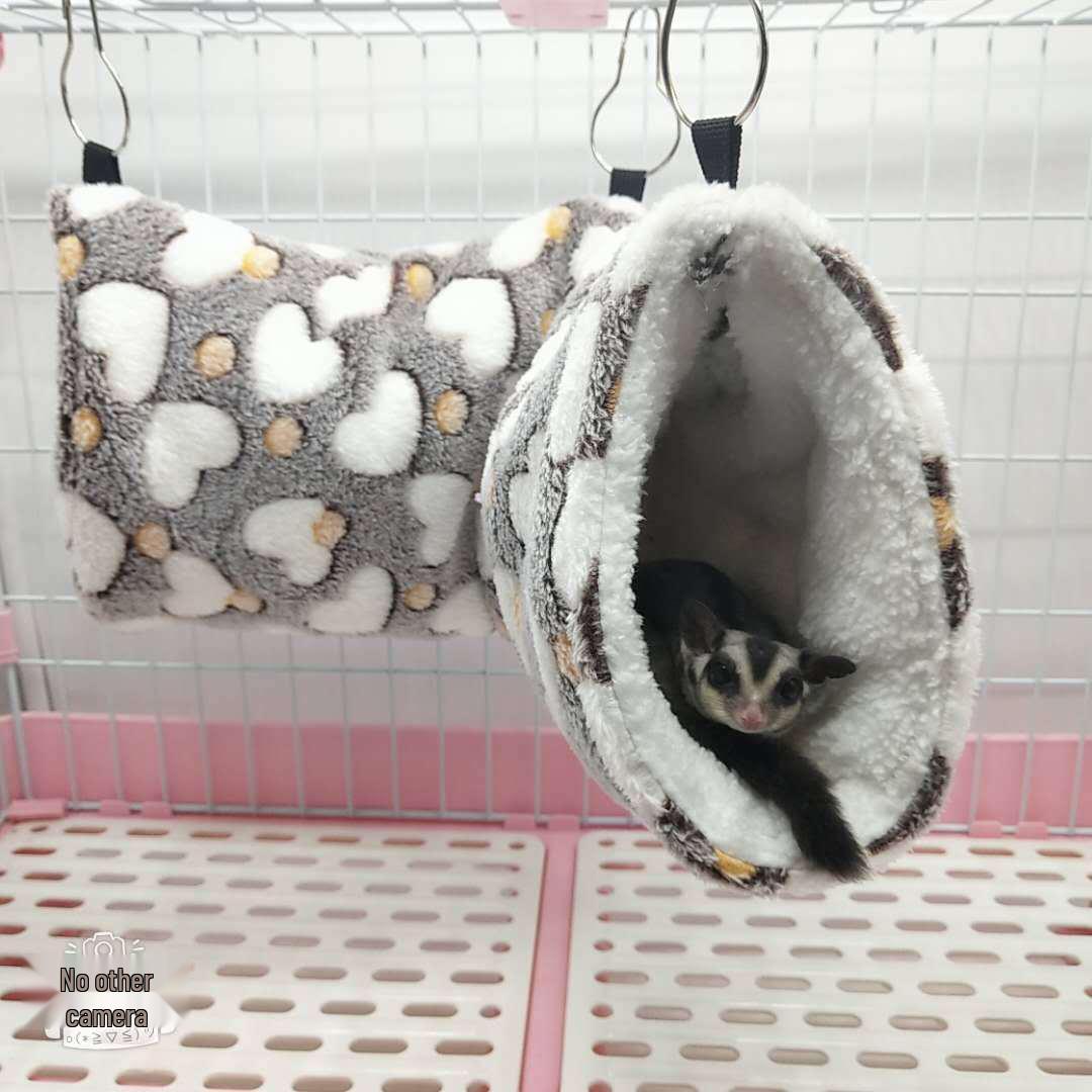 Super Soft Plush Tunnel Nest: Warming Hammock for Hamsters, Mice, Sugar Gliders, Ferrets, Guinea Pigs, and Cavies 50cm x 15cm
Super Soft Plush Tunnel Nest: Warming Hammock for Hamsters, Mice, Sugar Gliders, Ferrets, Guinea Pigs, and Cavies 50cm x 15cm