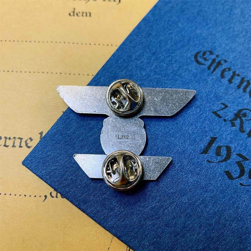 Значок Орла, Европейская и Американская Металлическая Брошь, Аксессуары, Подвески, Медали, Значок Креста, Рождественские подарки, Наполнители для чулка серый
Значок Орла, Европейская и Американская Металлическая Брошь, Аксессуары, Подвески, Медали, Значок Креста, Рождественские подарки, Наполнители для чулка серый